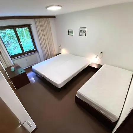 Laerchenwald 1803 Apartment